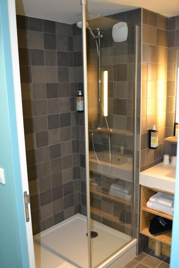 Greet Hotel Rennes Pace Bagian luar foto