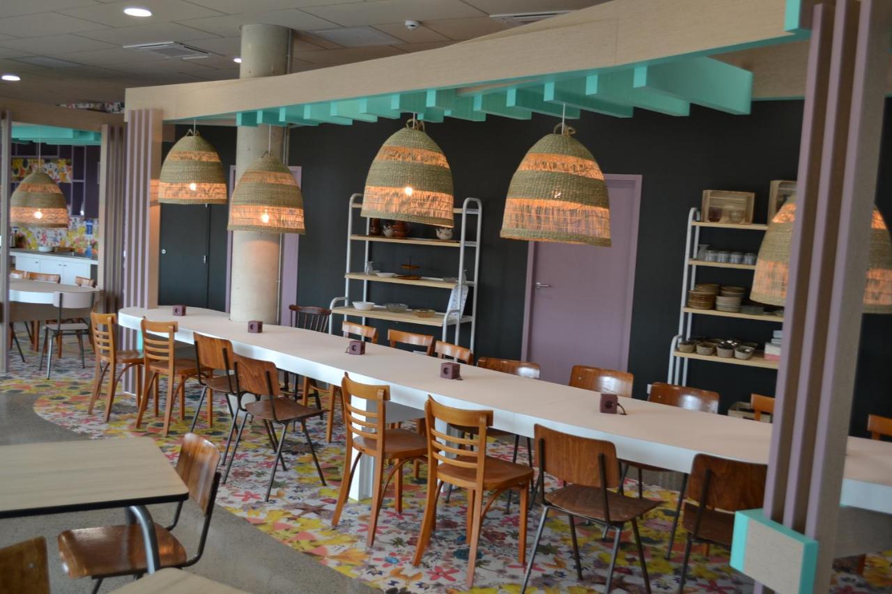 Greet Hotel Rennes Pace Bagian luar foto