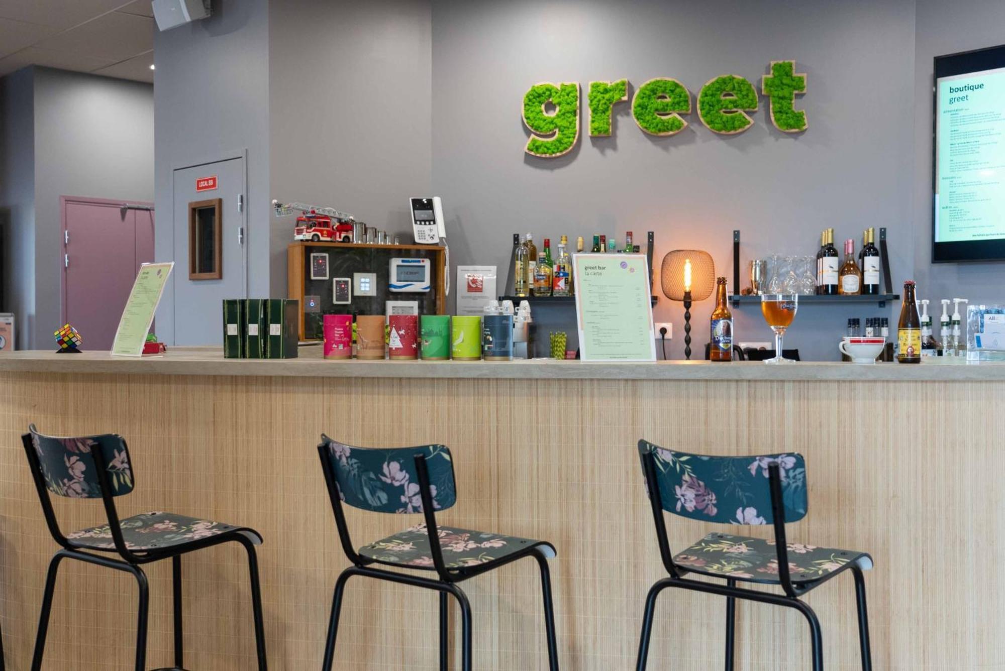 Greet Hotel Rennes Pace Bagian luar foto